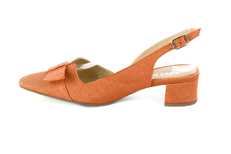 Clementine orange women's slingback shoes. Tapered toe. Low flare heels. Profile view - Florence KOOIJMAN